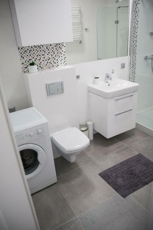 Apartament F&J Stary Toruń Esterno foto