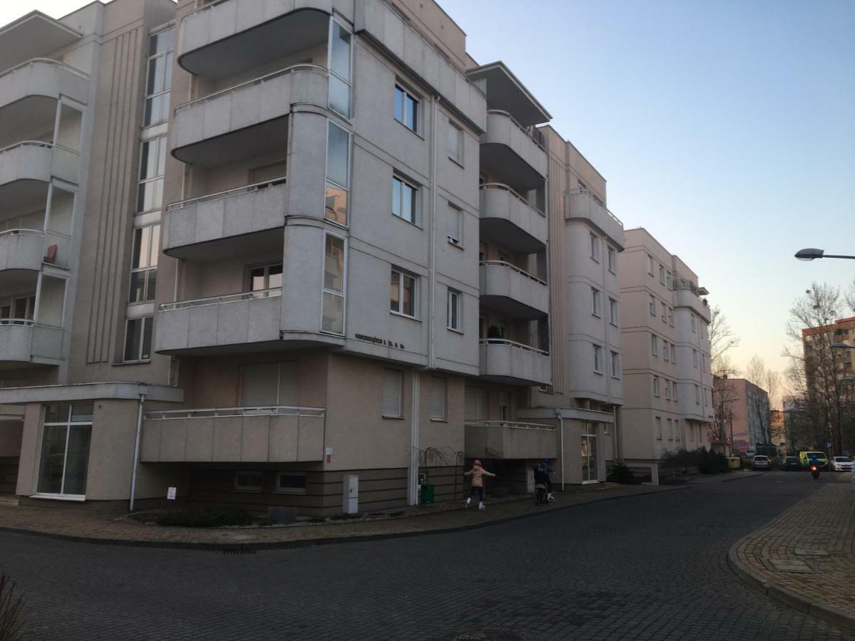 Apartament F&J Stary Toruń Esterno foto